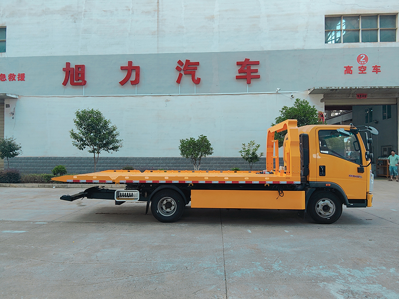 國六藍牌重汽豪沃悍將清障車(重載型)