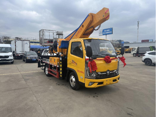 國六 福田奧鈴27米高 空 作 業 車